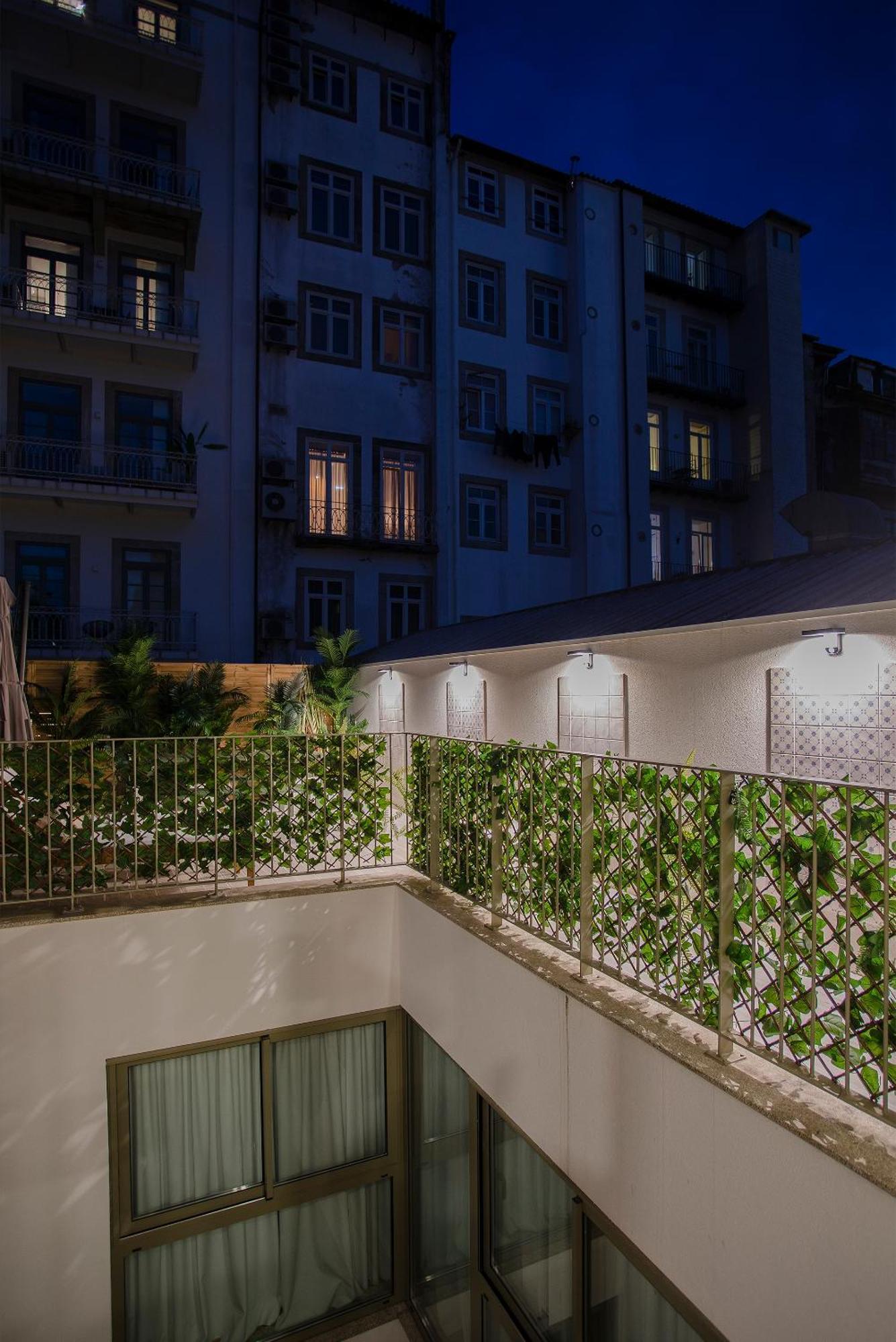 Appartement Liiiving In Porto - Soho Urban Retreat Extérieur photo